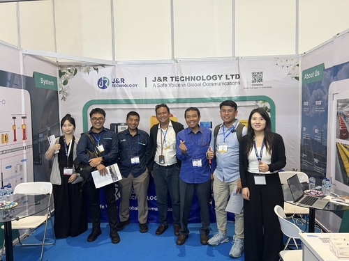 Últimas notícias da empresa sobre Pavimentando o futuro do trânsito ferroviário: Tecnologia J&R na RailwayTech Indonésia 2025